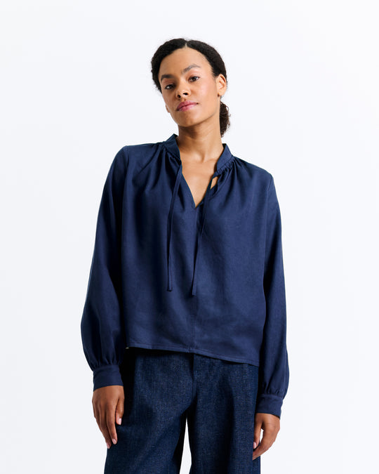 New Optimist womenswear Bree | navy blouse Blouse