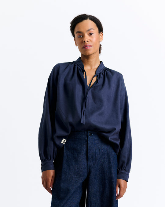 New Optimist womenswear Bree | navy blouse Blouse