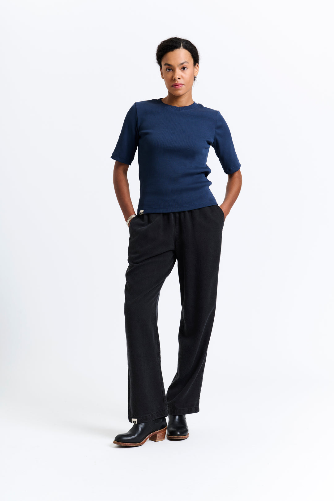 New Optimist womenswear Gein | Flowy pull-up pant Pants