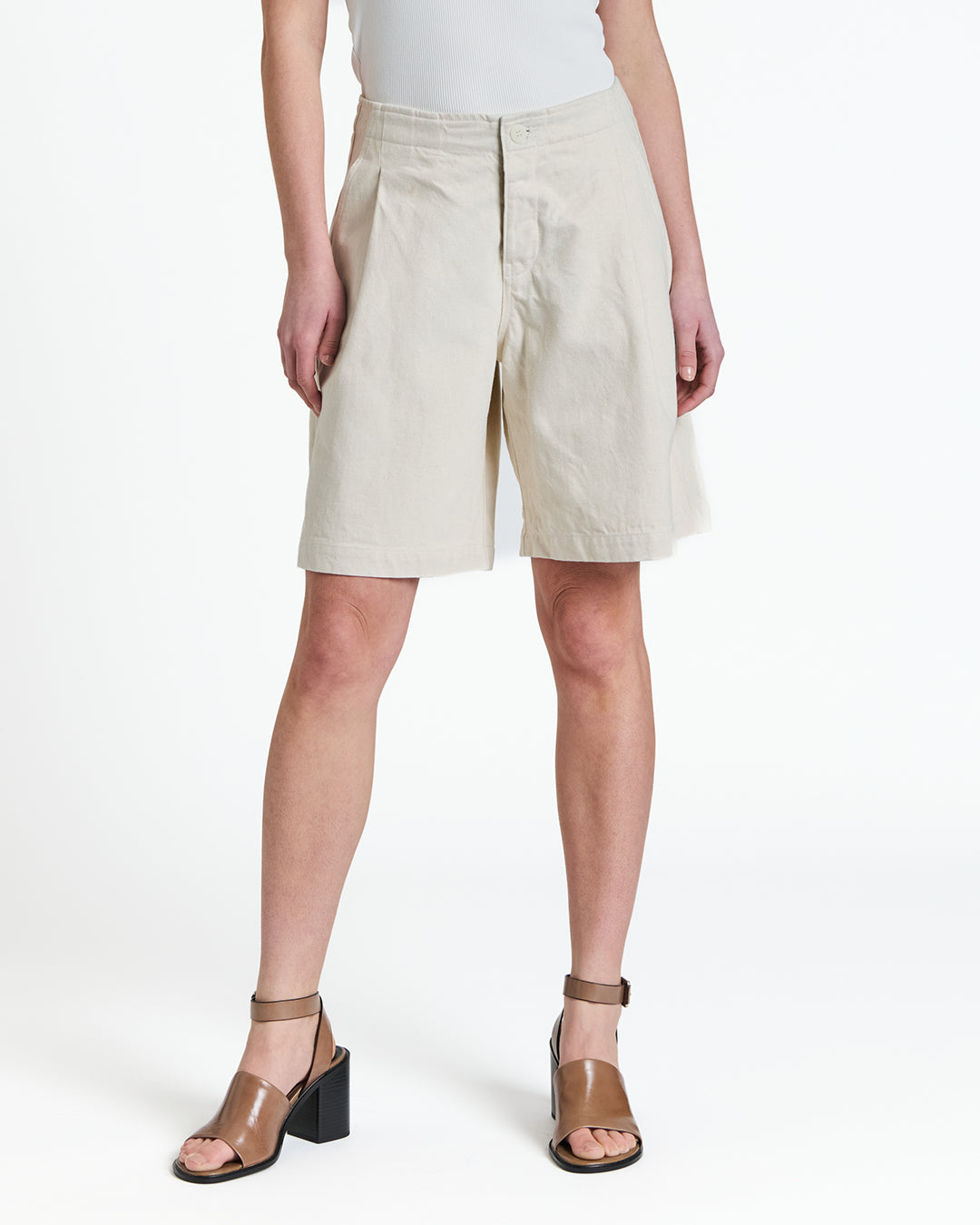 New Optimist womenswear Maas | Pleated bermuda Shorts